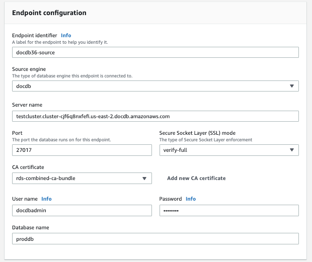 Image&nbsp;: boîte de dialogue de configuration du point de terminaison pour la AWS DMS source contenant neuf champs configurables et des menus déroulants.